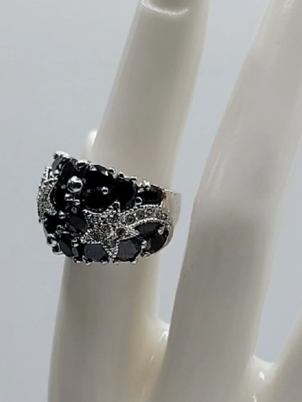 Night Sky Cocktail Ring Prong Set Black Clear Crystal Stars Size 6 Silver Tone